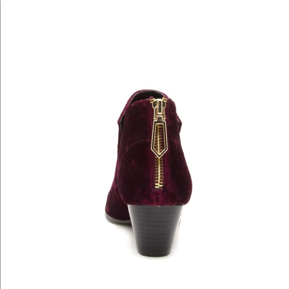 Wine velvet block heel almond toe ankle bootie - Picture 6 of 6